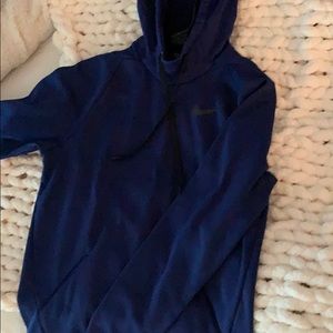 nike sweatshirt